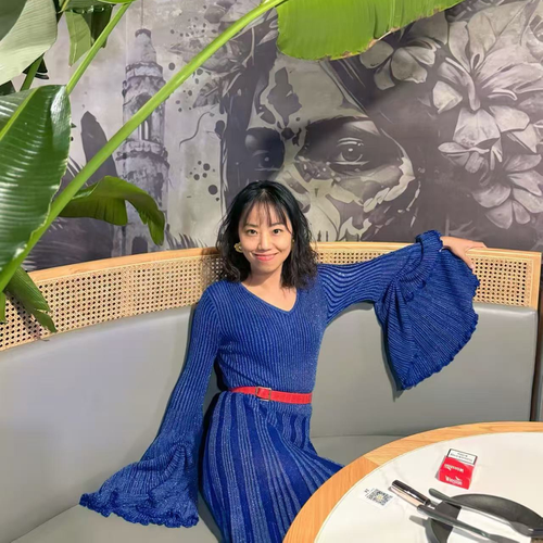 YuLi (CEO of Zhuhai Yuli Educational Consulting Company Ltd. 珠海愉立教育咨询有限公司)